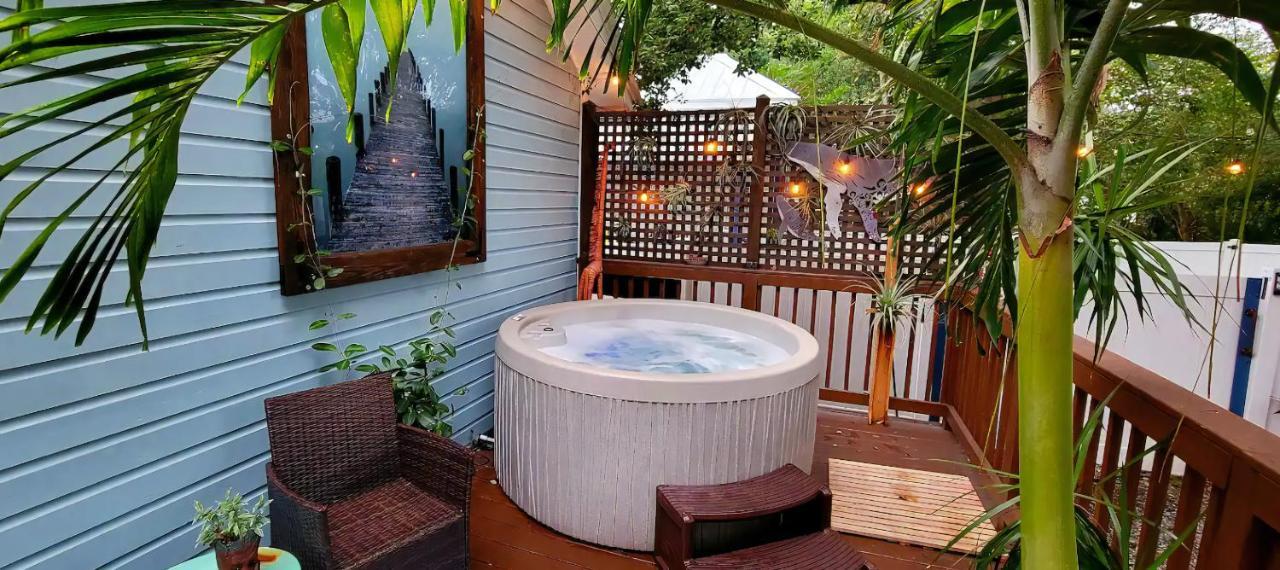 Villa Cozy Af Tiny-House Oasis Tampa Exterior foto