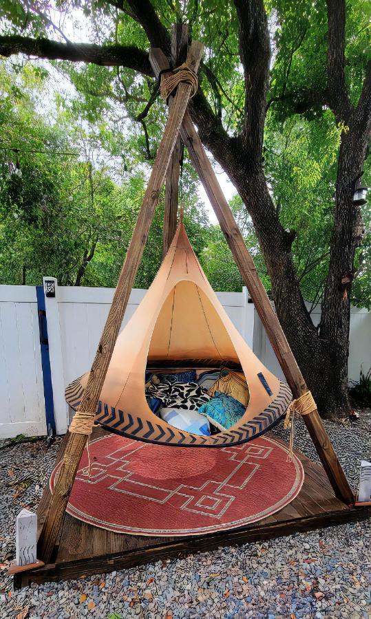 Villa Cozy Af Tiny-House Oasis Tampa Exterior foto