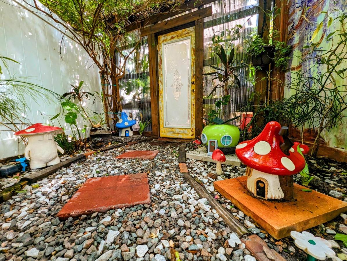 Villa Cozy Af Tiny-House Oasis Tampa Exterior foto